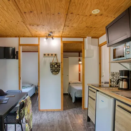 Village De La Combe Chalet *