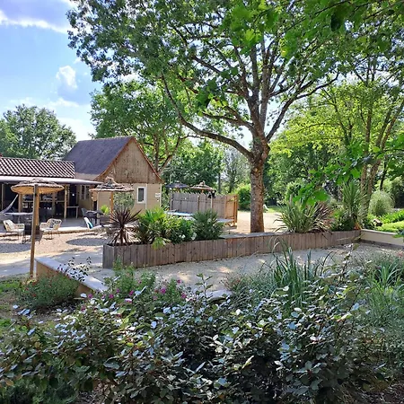 Village De La Combe Chalet