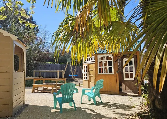 Village De La Combe Chalet